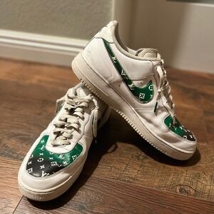 𝅺NIKE AIR FORCE 1 custom painted tennis Size 15